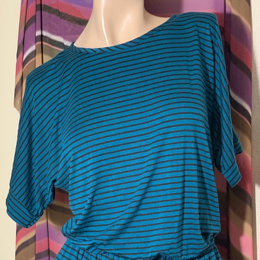 🛒5/$25 Women’s Dress - Picture 4 of 5